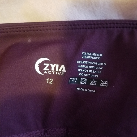 Zyia Plum Pocket Light and Tights 20' - Picture 2 of 3